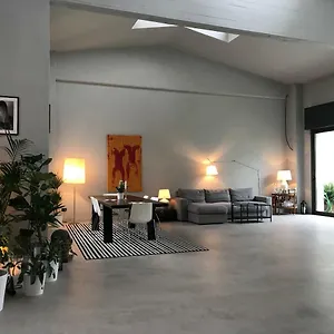 *** Bed & Breakfast Loft Navigli With Private Garden Italia